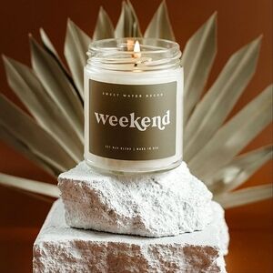 Weekend Candle - Citrus, Grapefruit, Sage